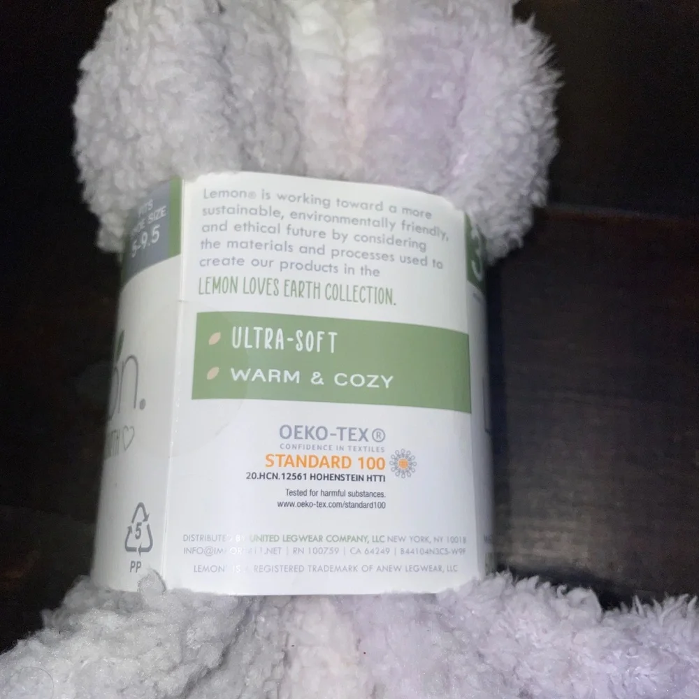NEW‎ Lemon Loves Earth 3 Pair Cozy Crew Plush Crew Socks Sz 5-9.5 OEKO Tex